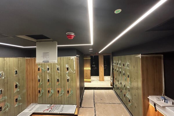 Locker-installation-in-a-gym